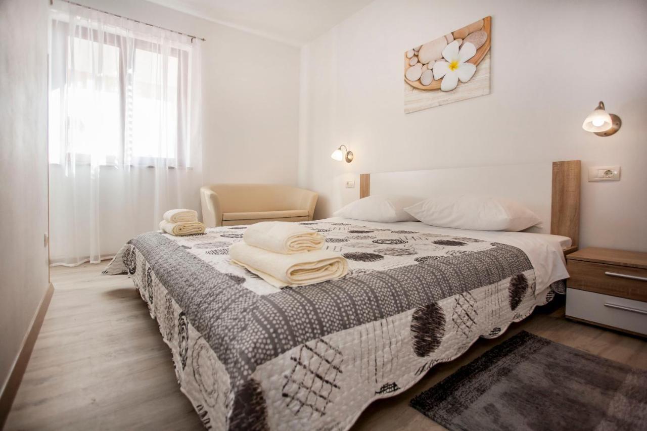 Apartmani Dragica Rovinj Exterior photo