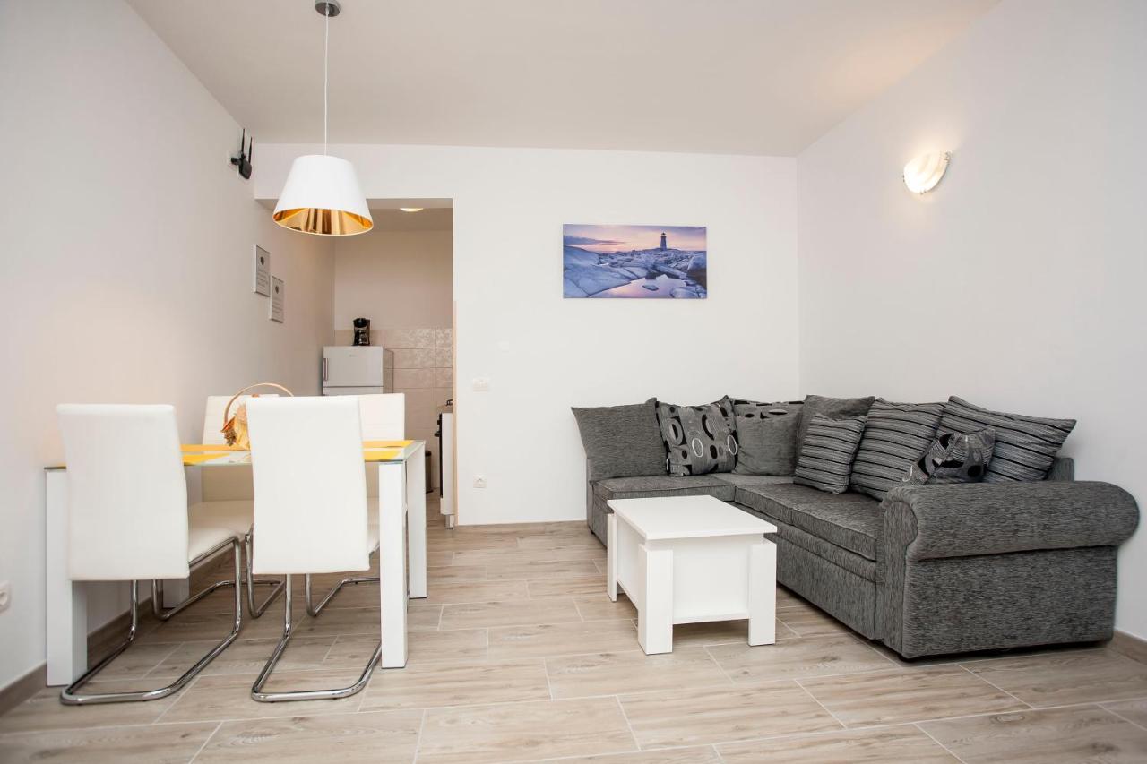 Apartmani Dragica Rovinj Exterior photo