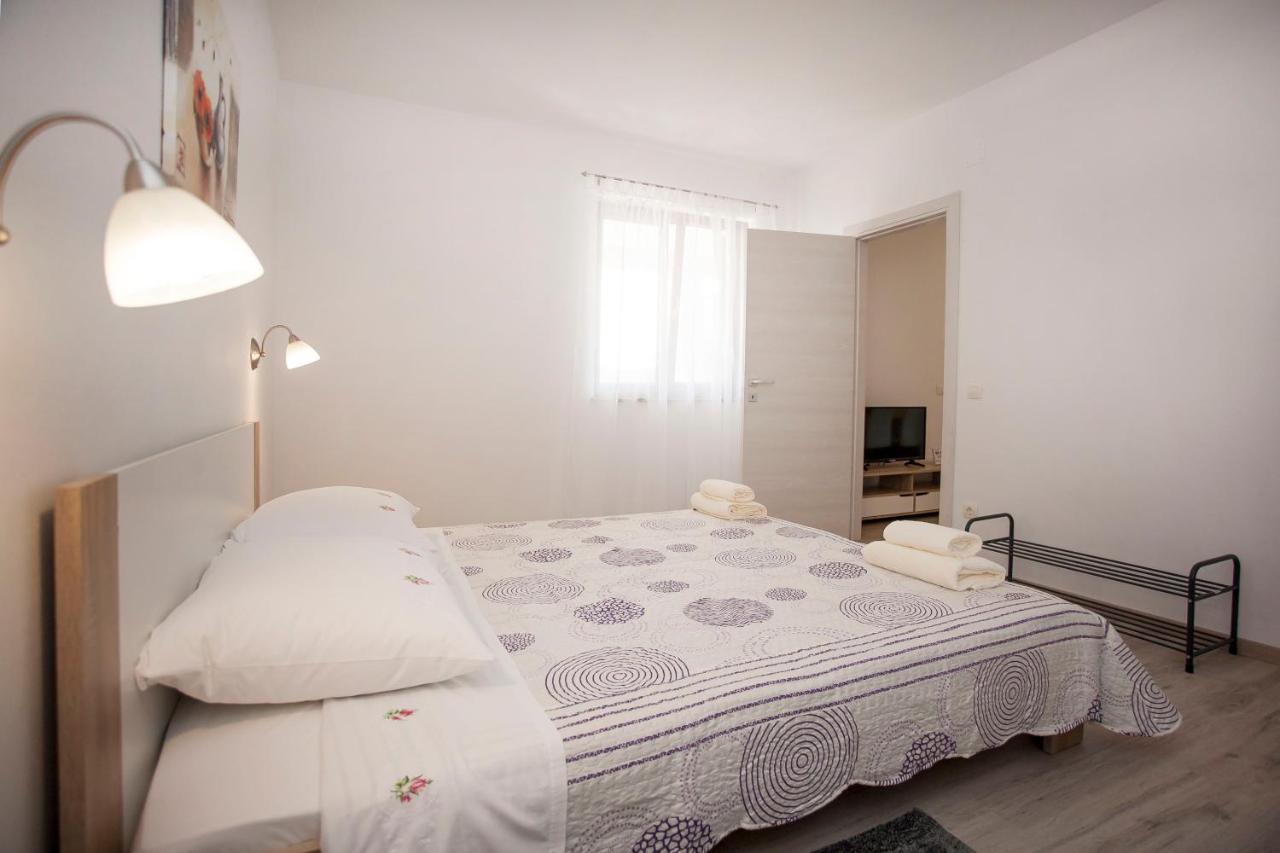 Apartmani Dragica Rovinj Exterior photo