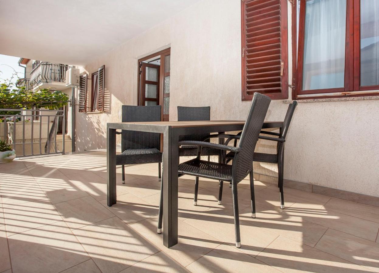 Apartmani Dragica Rovinj Exterior photo